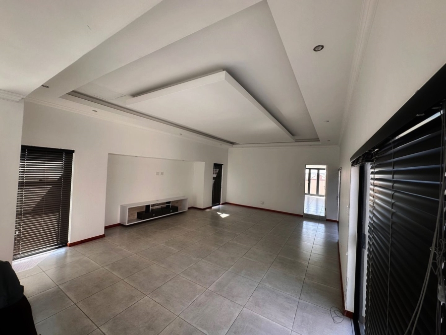 4 Bedroom Property for Sale in Wild Olive Estate Free State